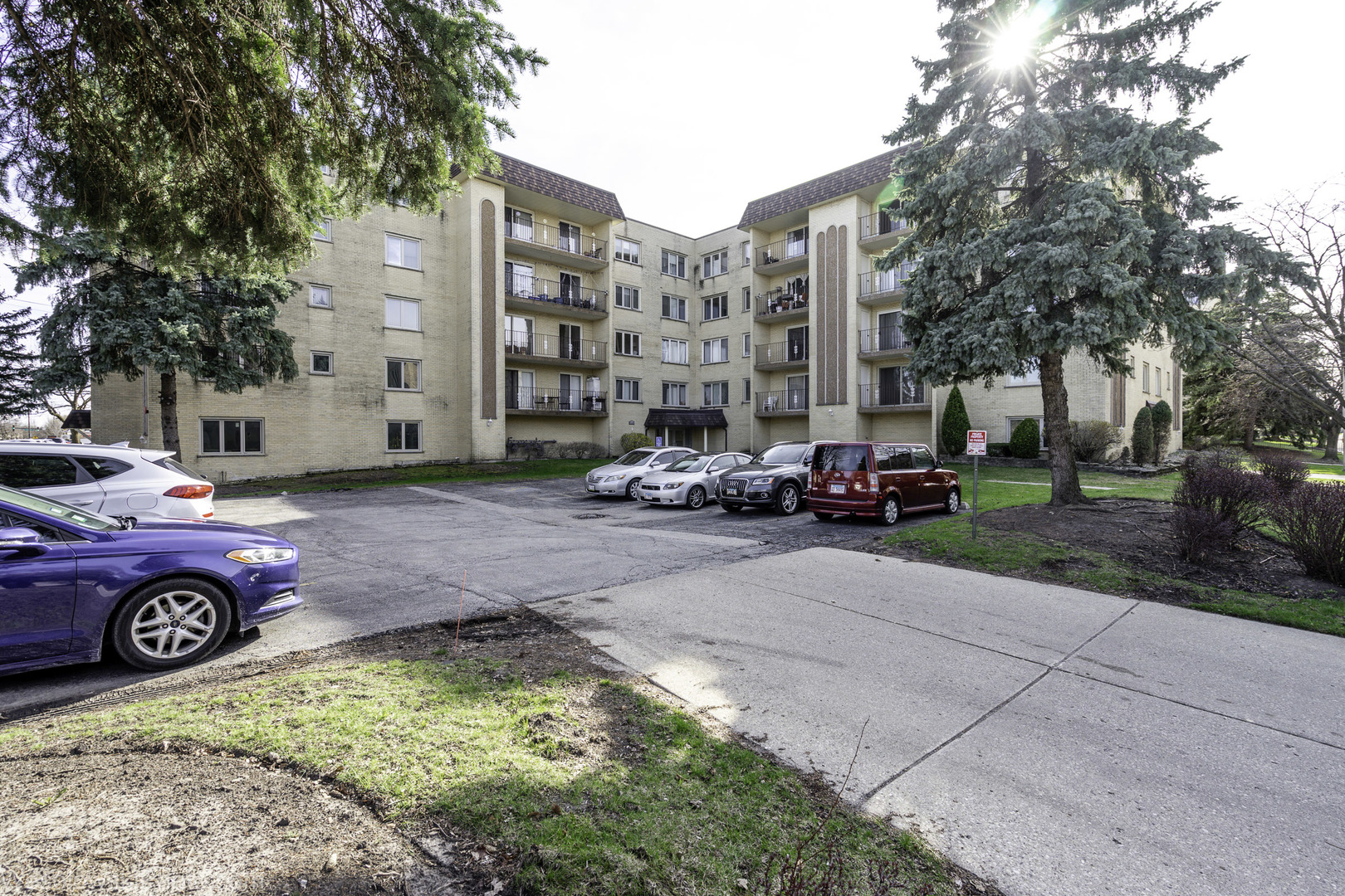 4106 N Narragansett Avenue #208, Chicago, IL 60634