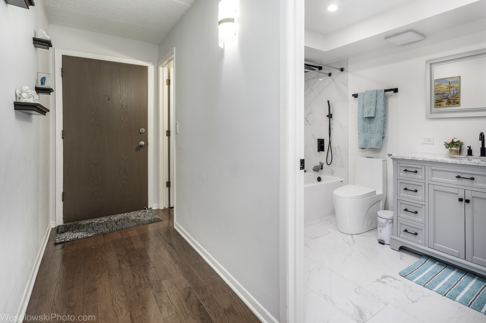 4106 N Narragansett Avenue #208, Chicago, IL 60634