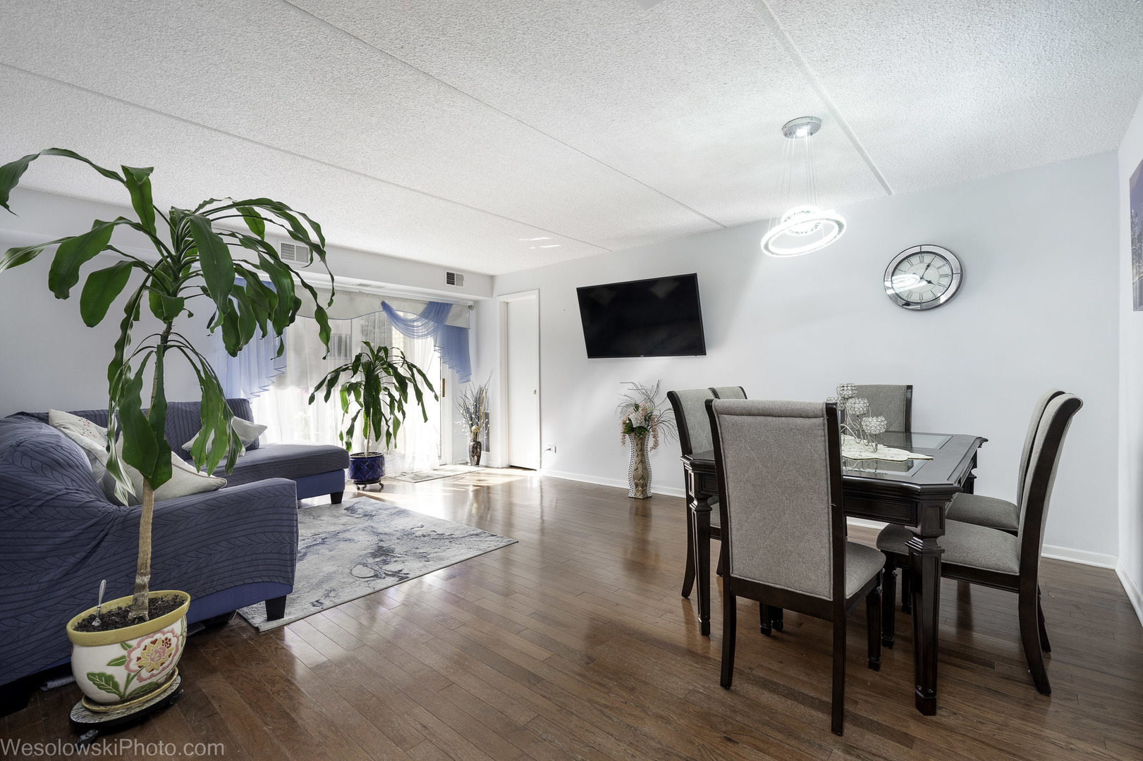 4106 N Narragansett Avenue #208, Chicago, IL 60634