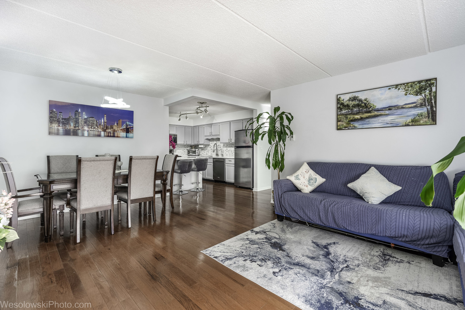 4106 N Narragansett Avenue #208, Chicago, IL 60634