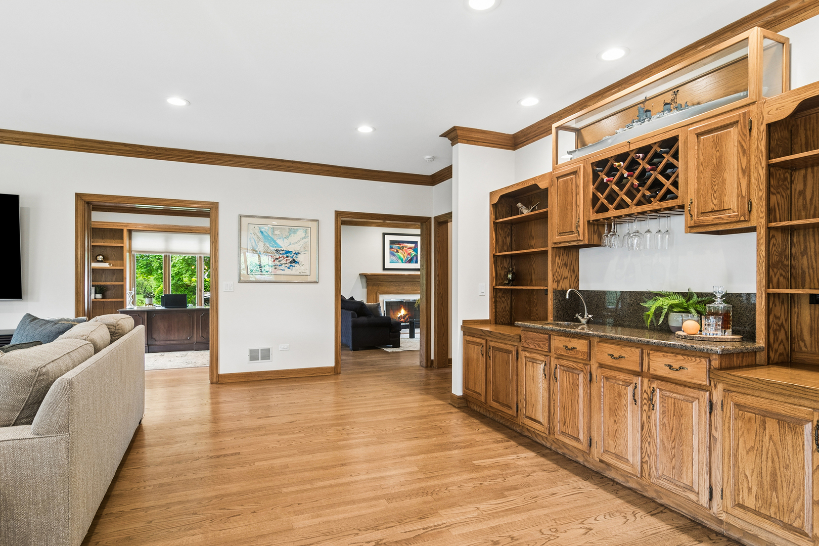 5644 Oakwood Circle, Long Grove, IL 60047
