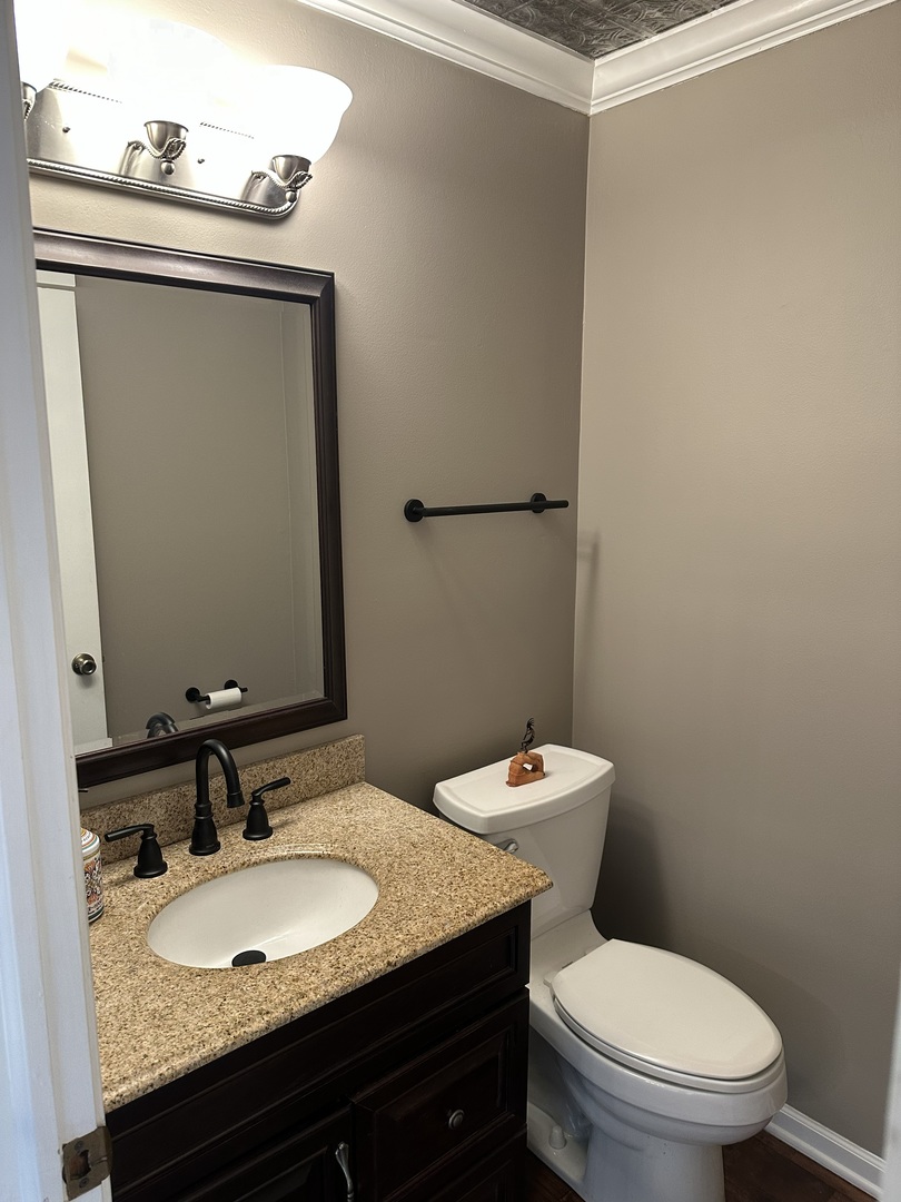 32 White Oak Circle #0, St. Charles, IL 60174