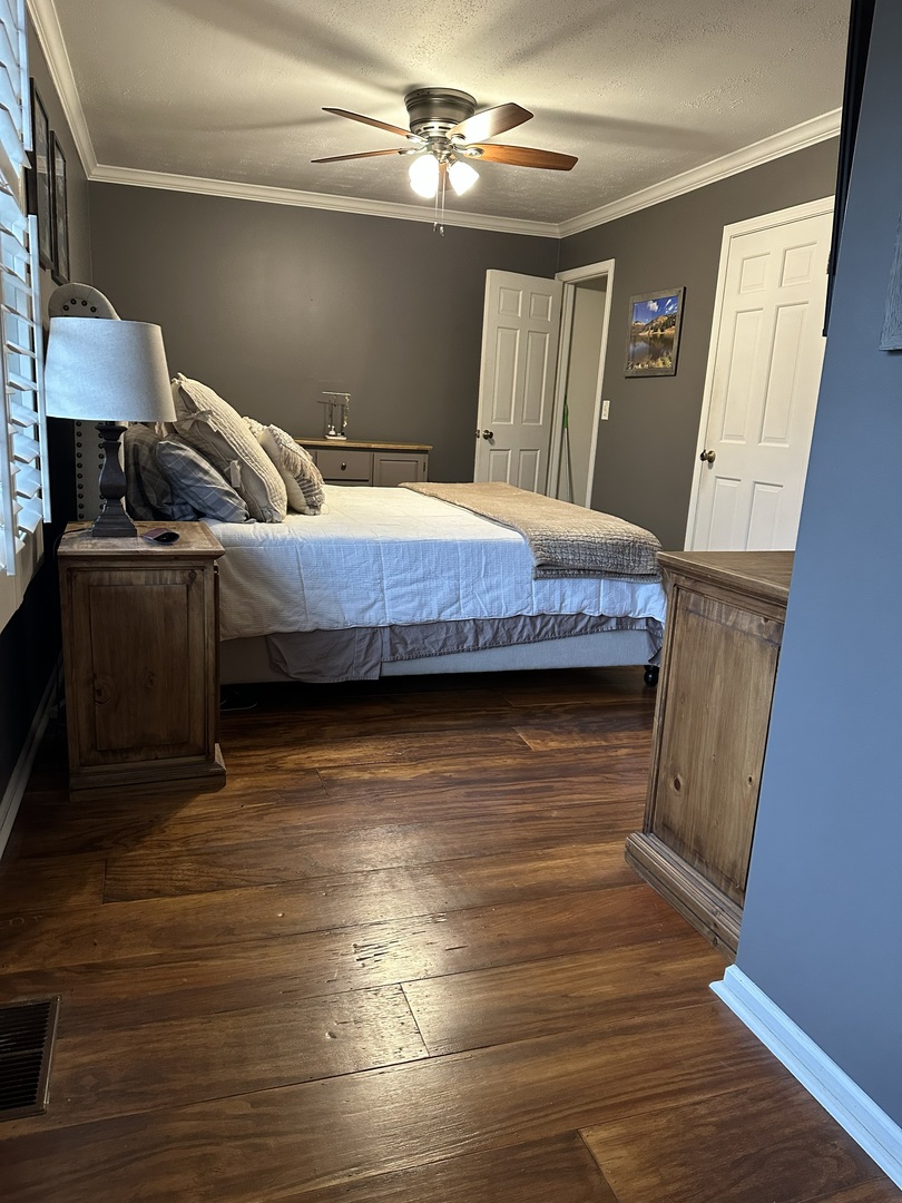 32 White Oak Circle #0, St. Charles, IL 60174