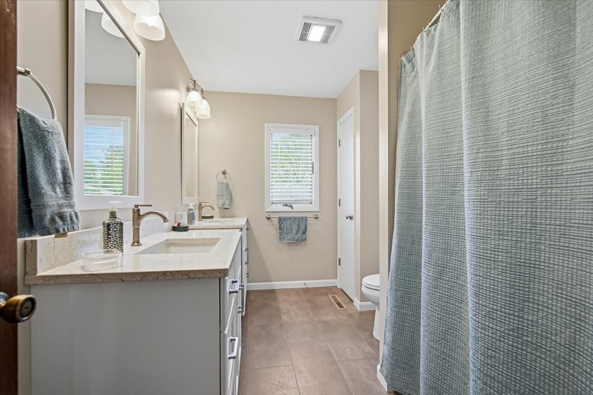 504 S School Street, Minier, IL 61759