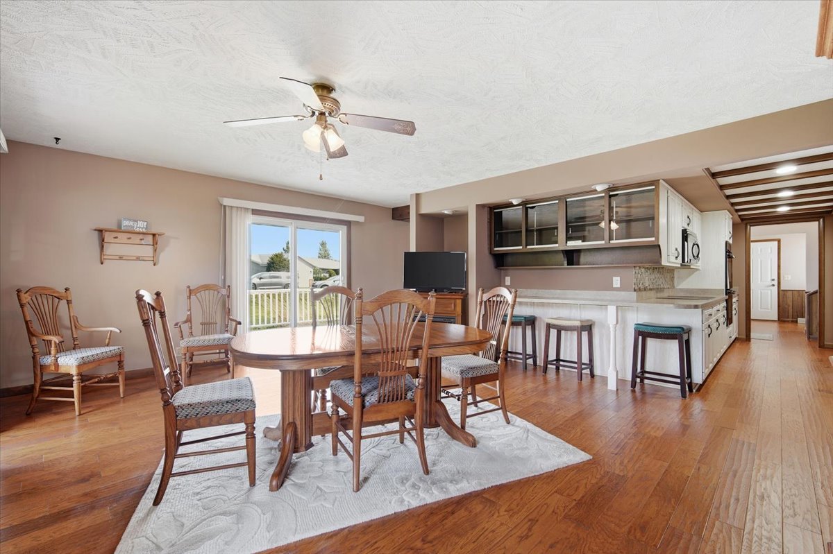 504 S School Street, Minier, IL 61759