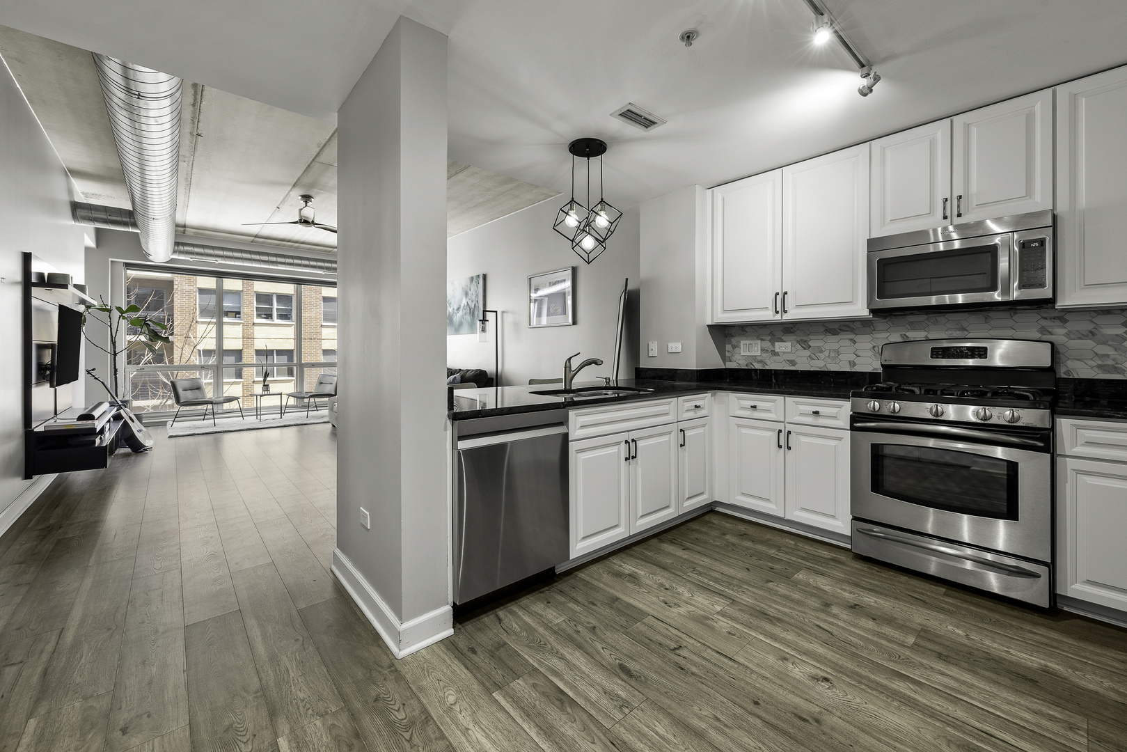 845 N Kingsbury Street #412, Chicago, IL 60610