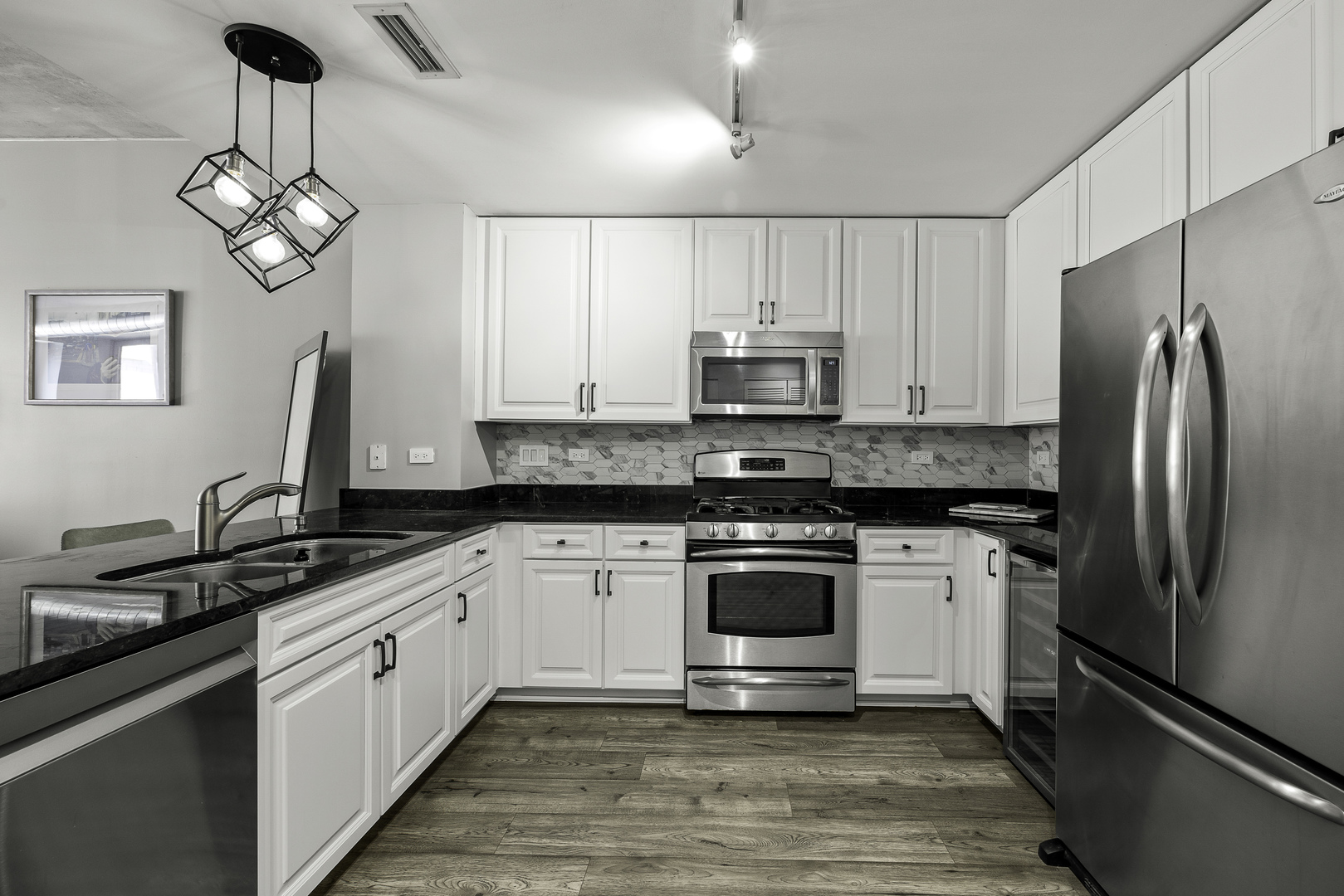 845 N Kingsbury Street #412, Chicago, IL 60610