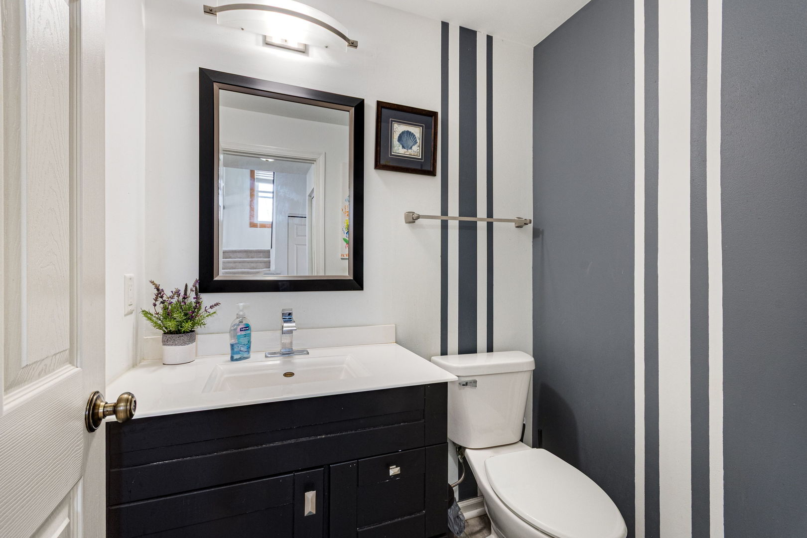 672 Edward Drive, Romeoville, IL 60446