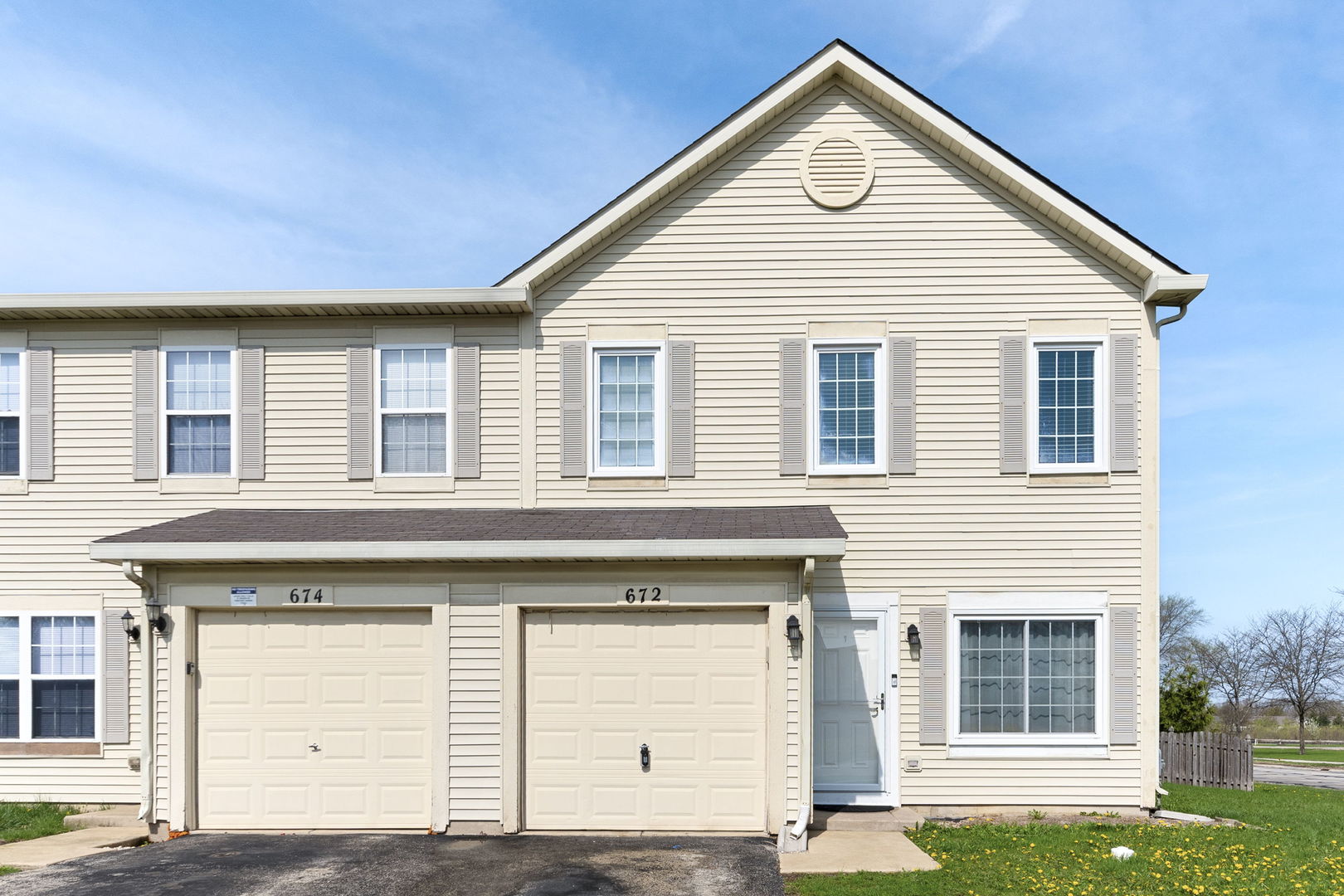 672 Edward Drive, Romeoville, IL 60446