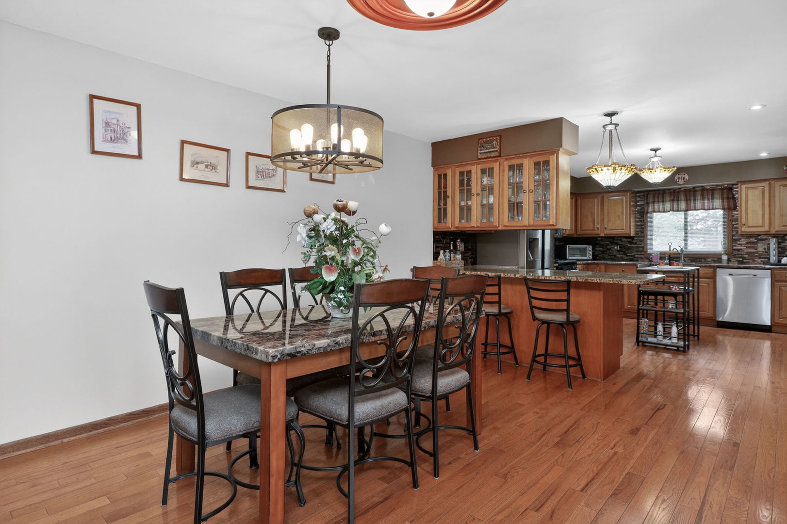 2S661 Marie Curie Lane, Warrenville, IL 60555