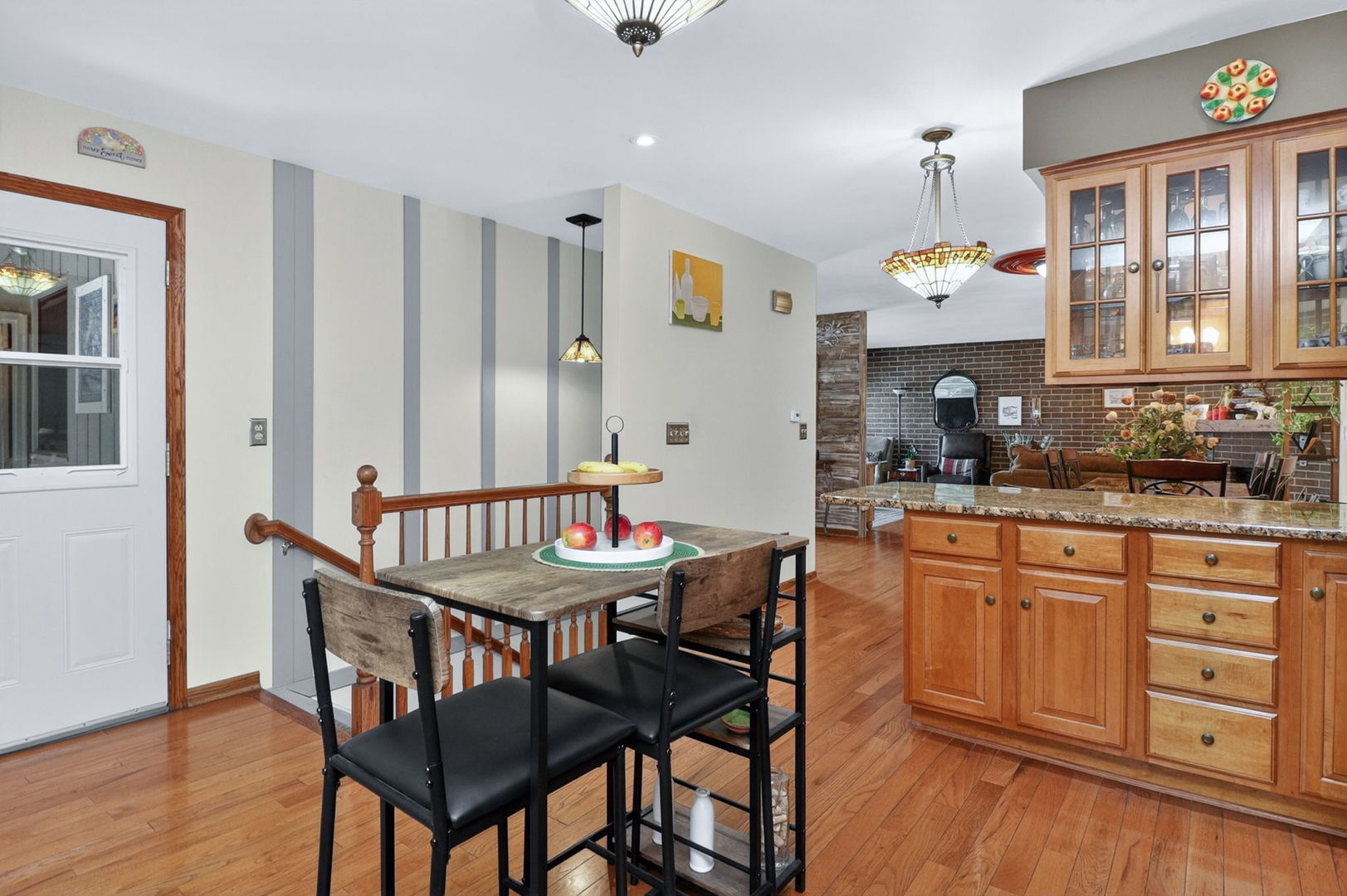 2S661 Marie Curie Lane, Warrenville, IL 60555