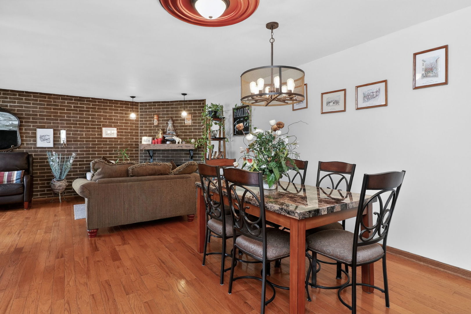 2S661 Marie Curie Lane, Warrenville, IL 60555