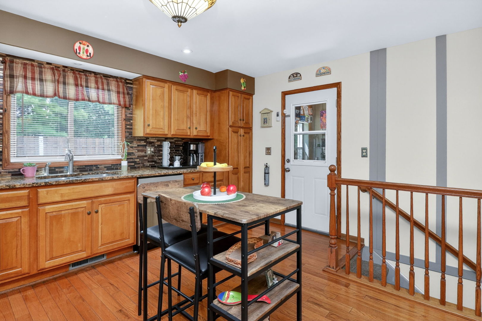 2S661 Marie Curie Lane, Warrenville, IL 60555