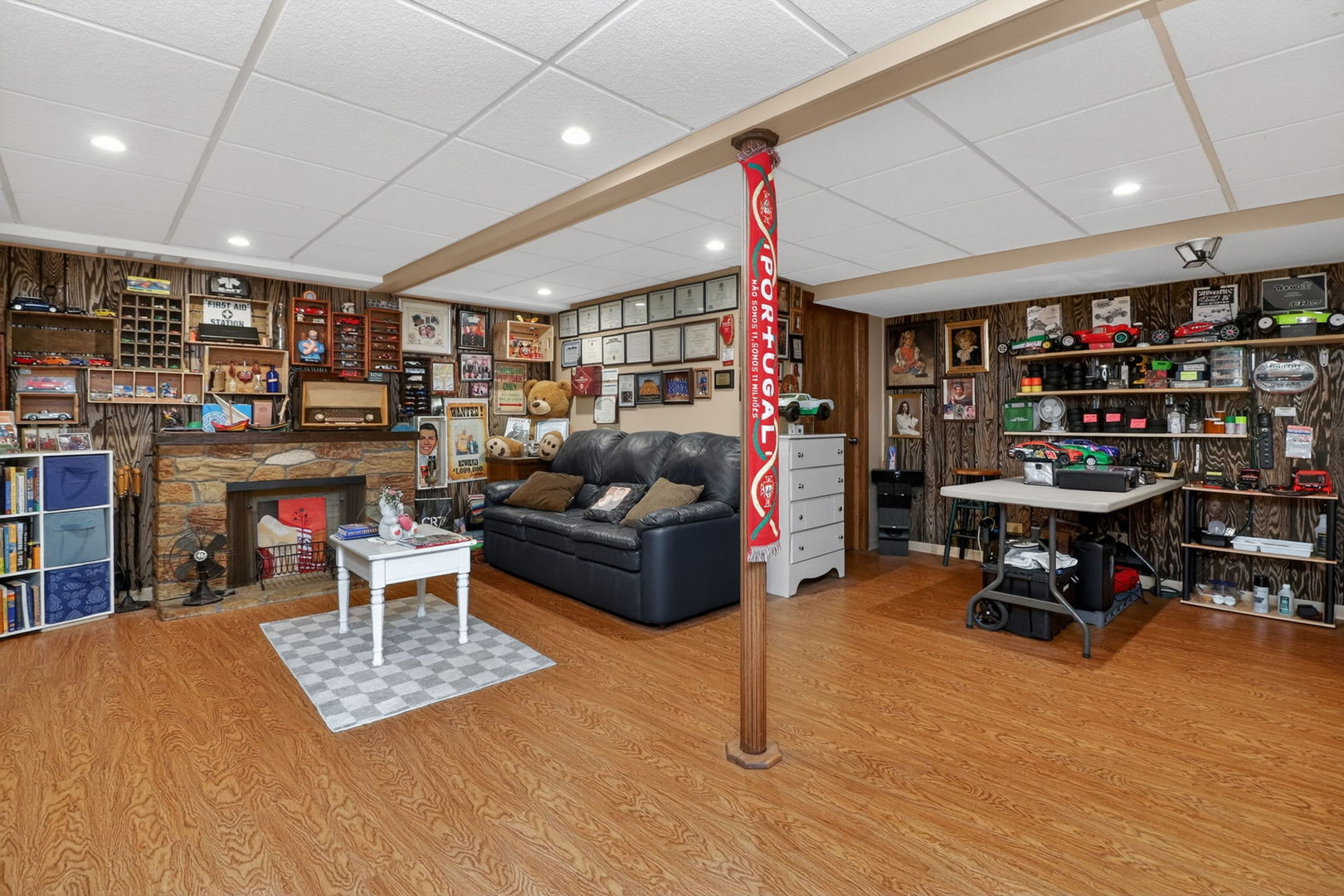 2S661 Marie Curie Lane, Warrenville, IL 60555