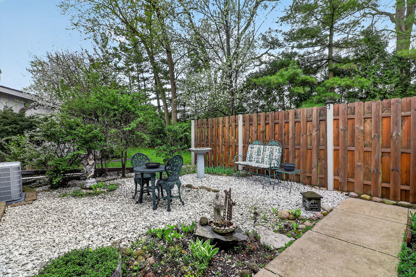 2S661 Marie Curie Lane, Warrenville, IL 60555