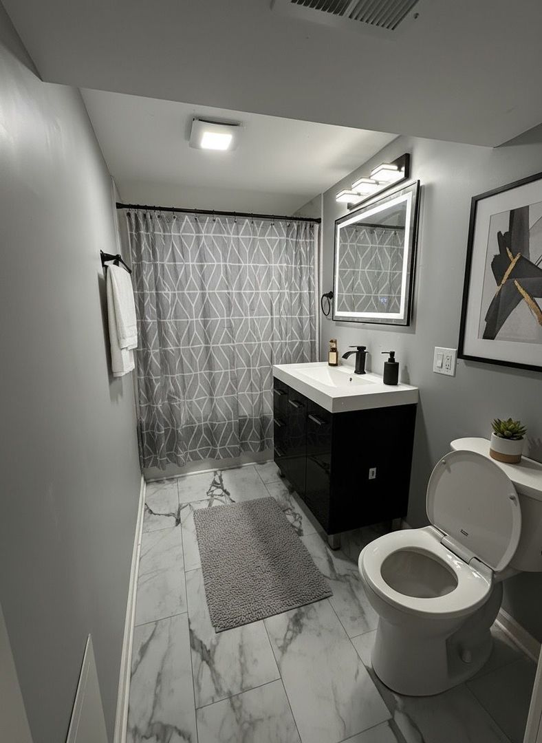 62 W 113th Street, Chicago, IL 60628