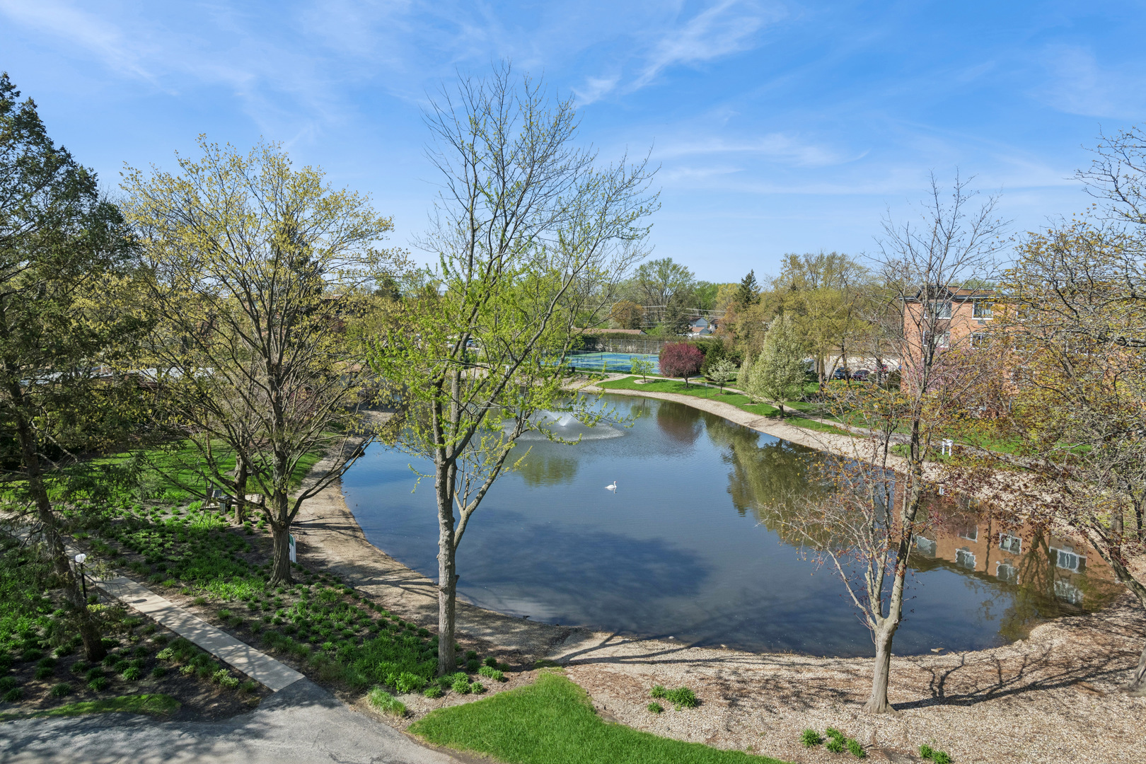 1126 S New Wilke Road #404, Arlington Heights, IL 60005