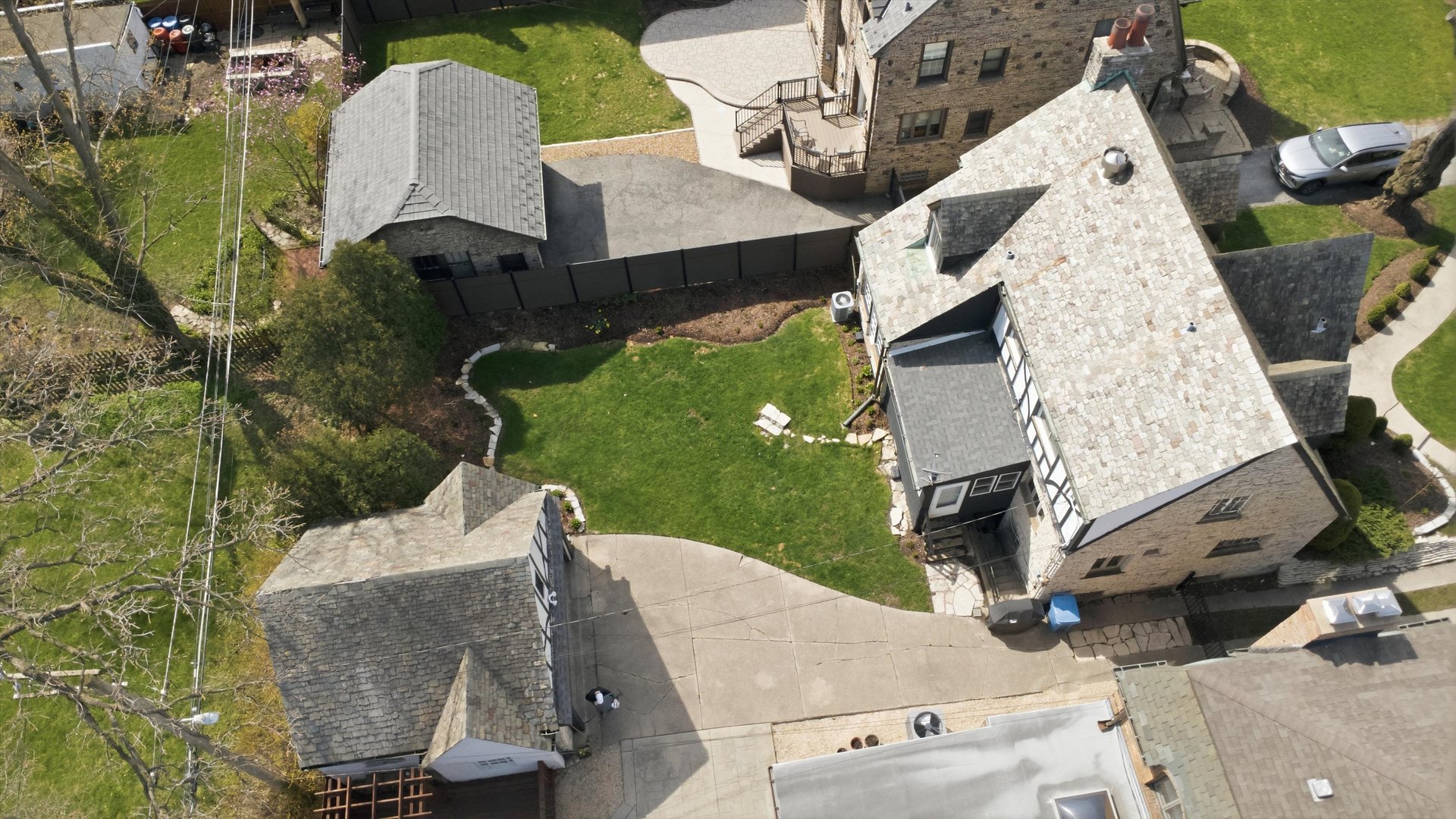 9011 S Leavitt Street, Chicago, IL 60643