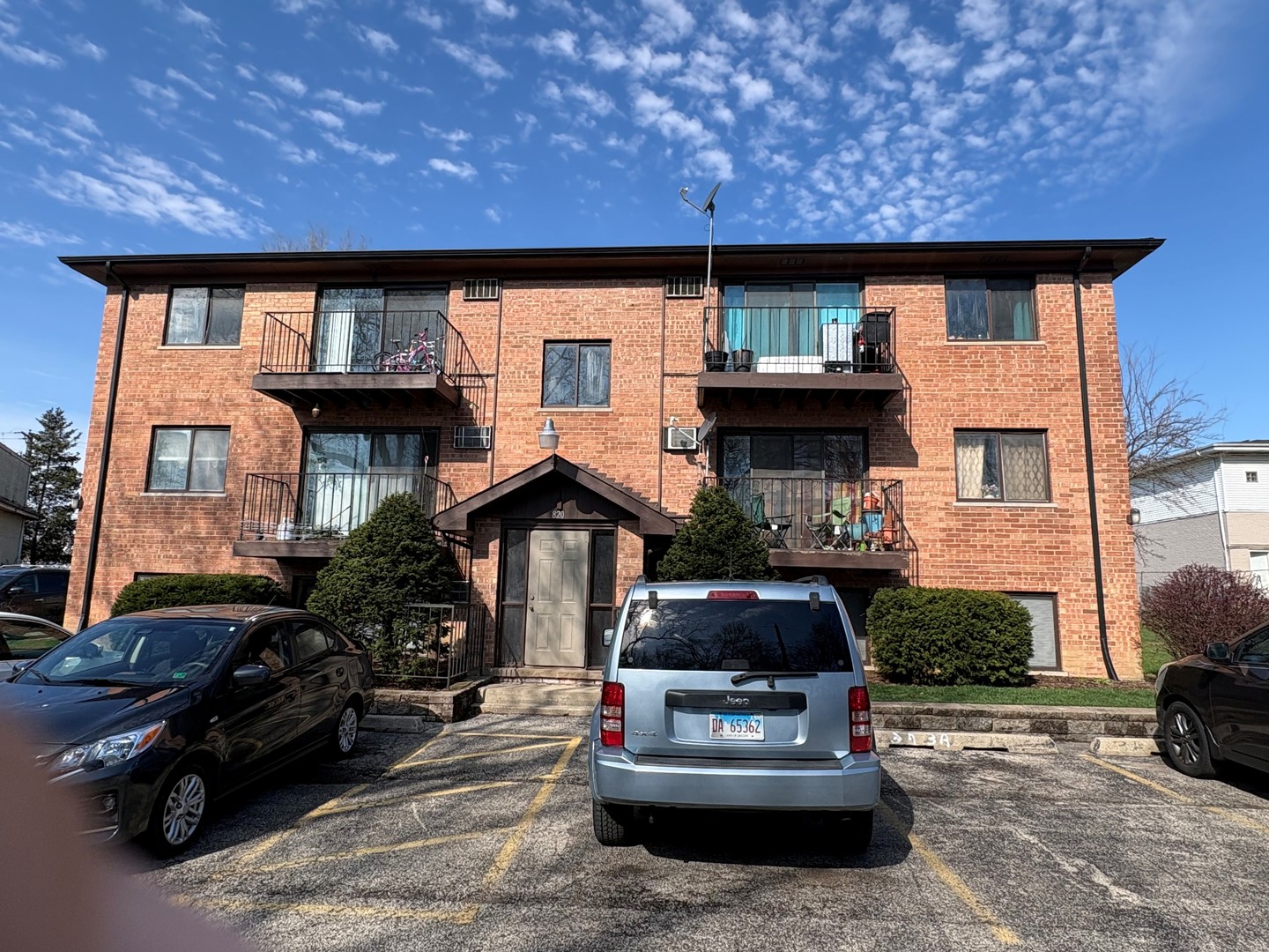 812-820 Perry Drive, Mundelein, IL 60060