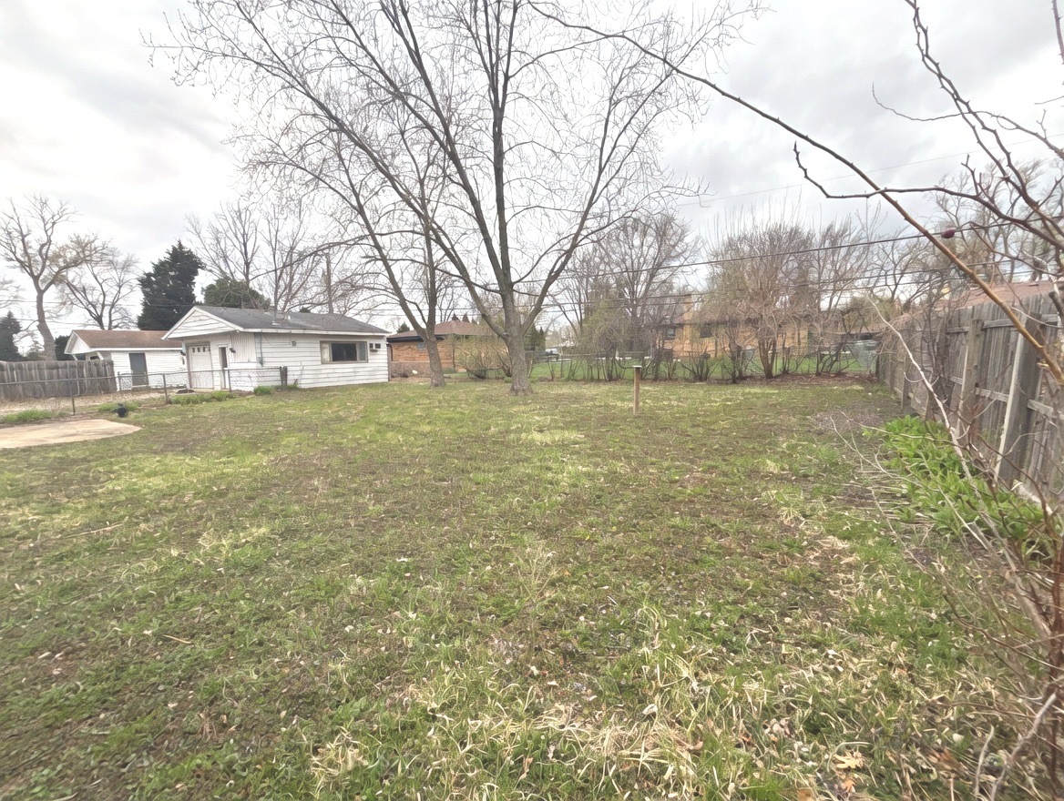 17W452 BUTTERFIELD Road, Villa Park, IL 60181