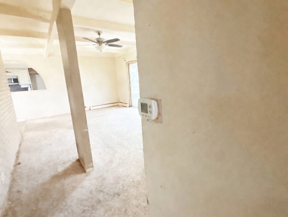 17W452 BUTTERFIELD Road, Villa Park, IL 60181