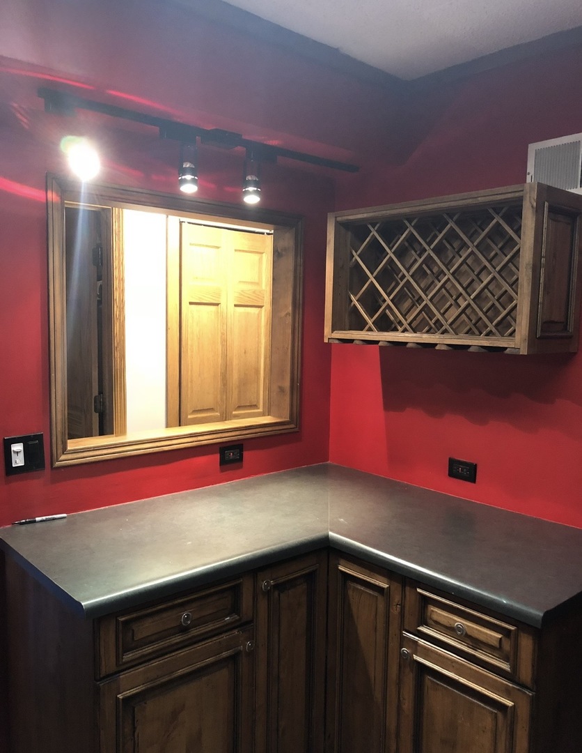 9608 W Higgins Road #2c, Rosemont, IL 60018