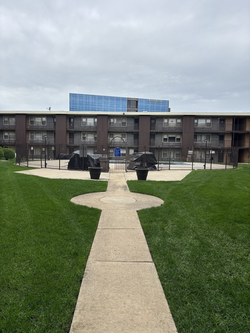 9608 W Higgins Road #2c, Rosemont, IL 60018