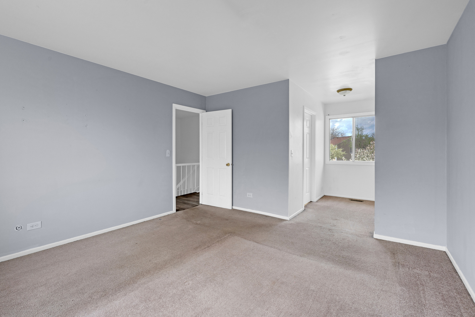 523 Alton Court, Carol Stream, IL 60188