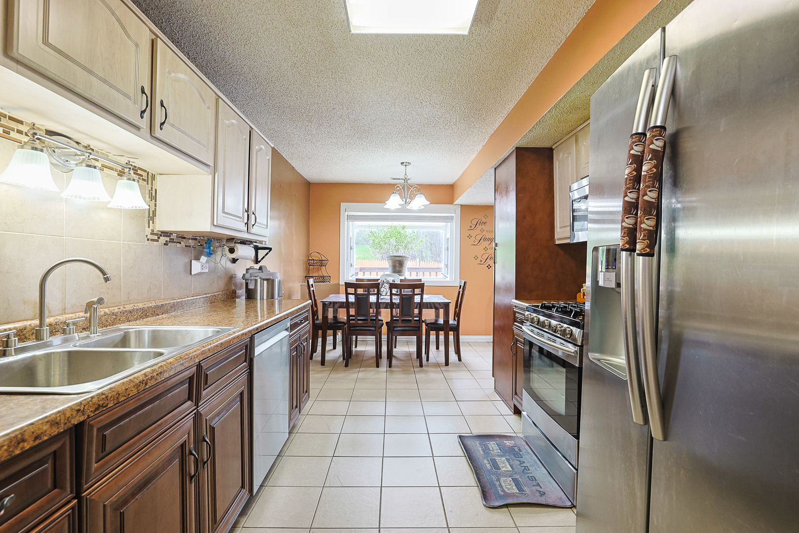 4453 BELL Lane, Hanover Park, IL 60133