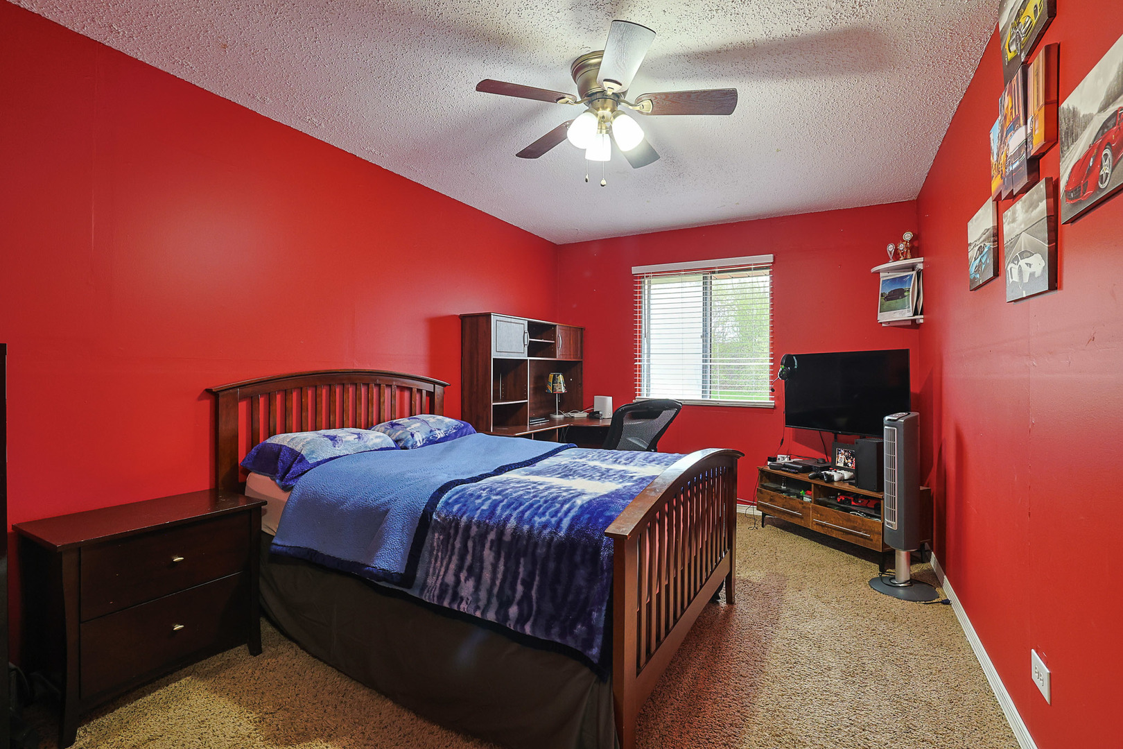 4453 BELL Lane, Hanover Park, IL 60133