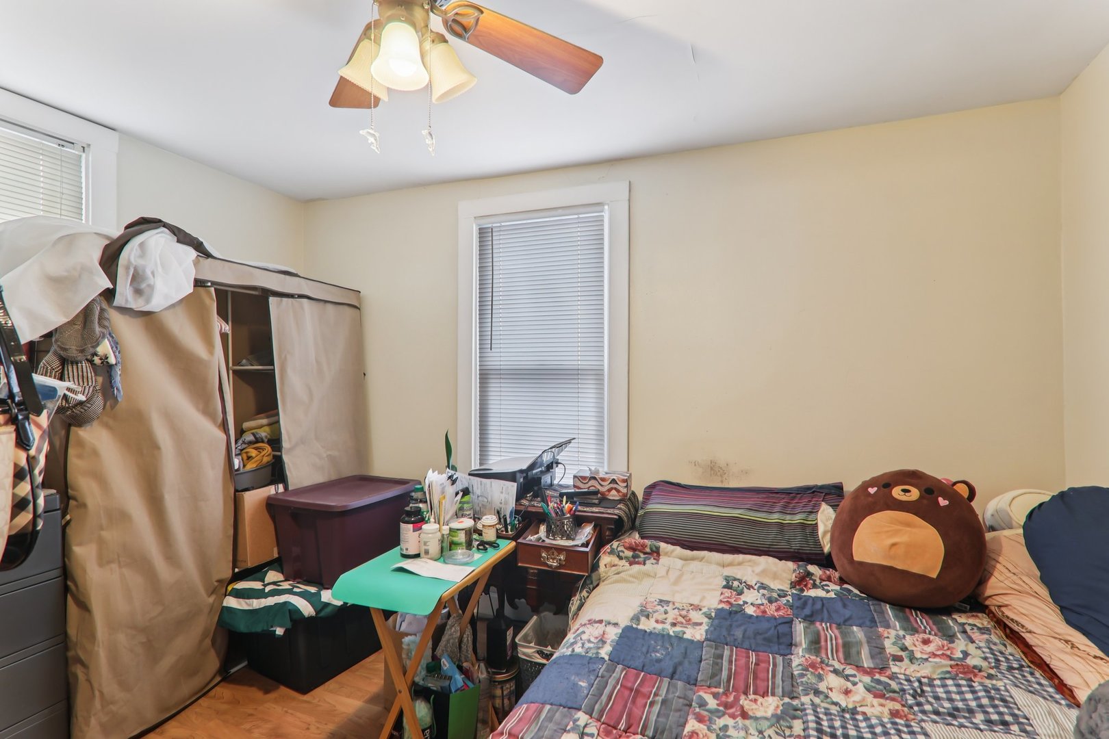 262 S WESTON Avenue, Elgin, IL 60123