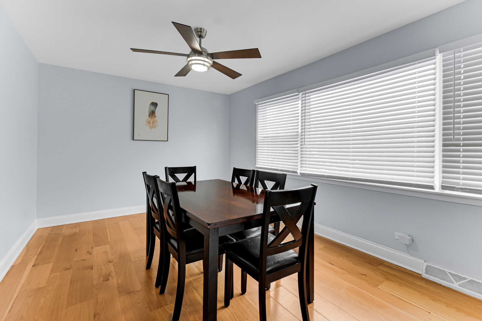 1029 Riverview Drive, South Holland, IL 60473