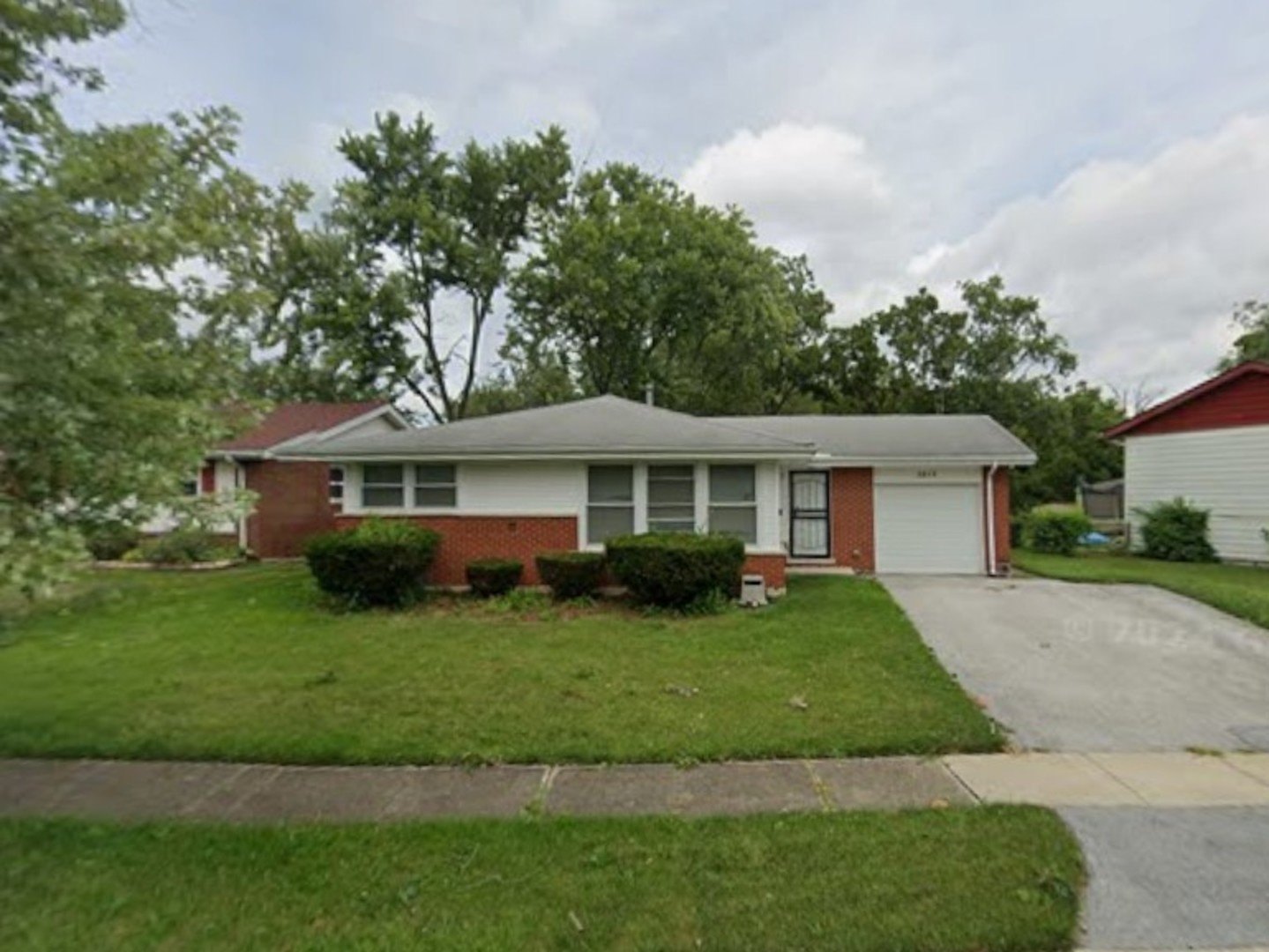 3212 Maple Lane, Hazel Crest, IL 60429