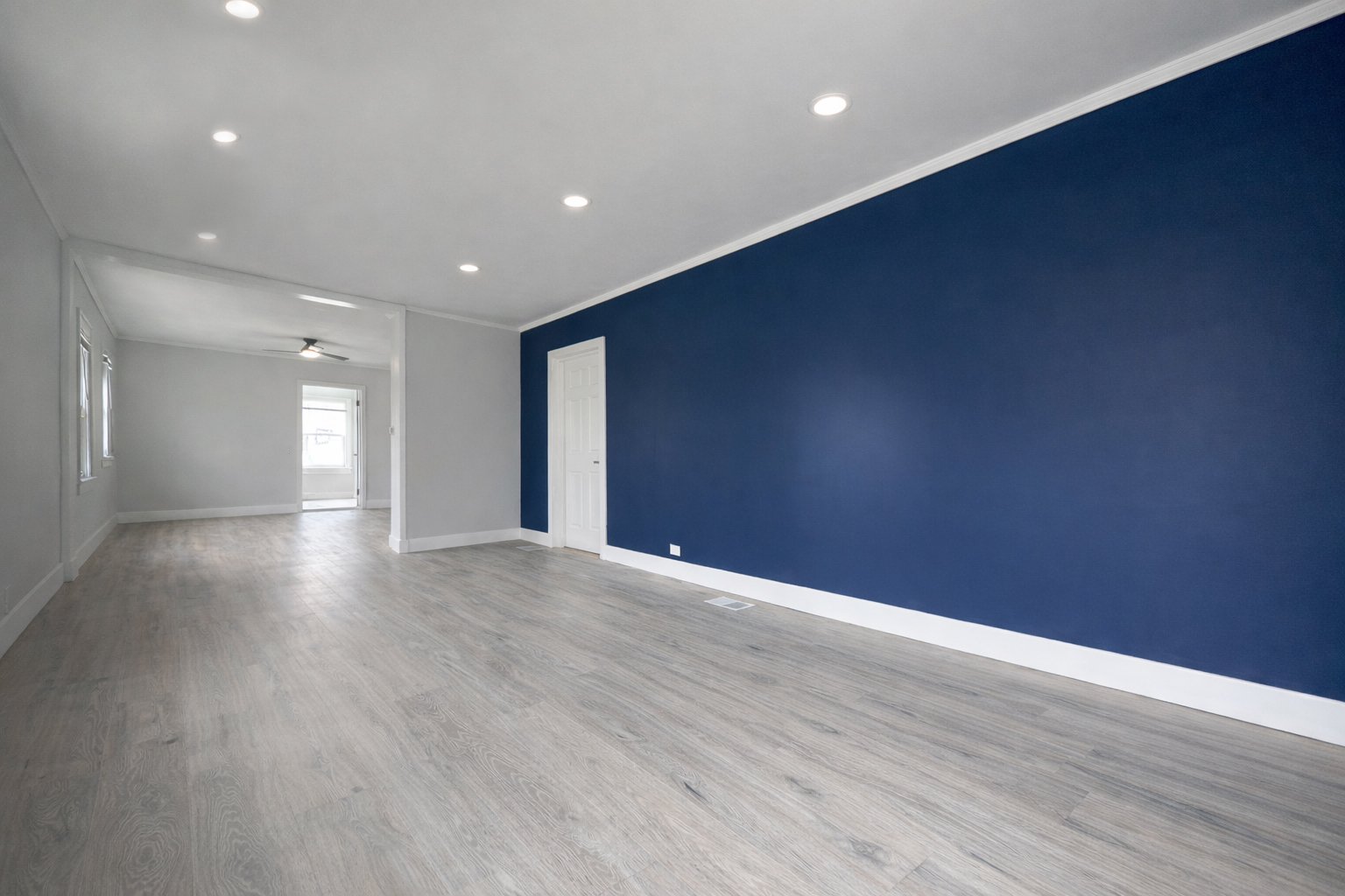 9820 S California Avenue, Evergreen Park, IL 60805