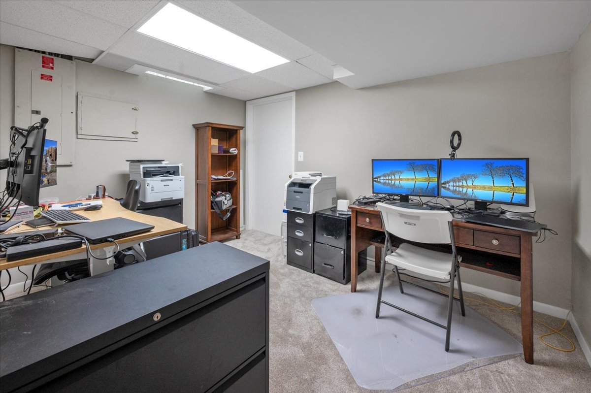 1355 Beckett Lane, Schaumburg, IL 60173