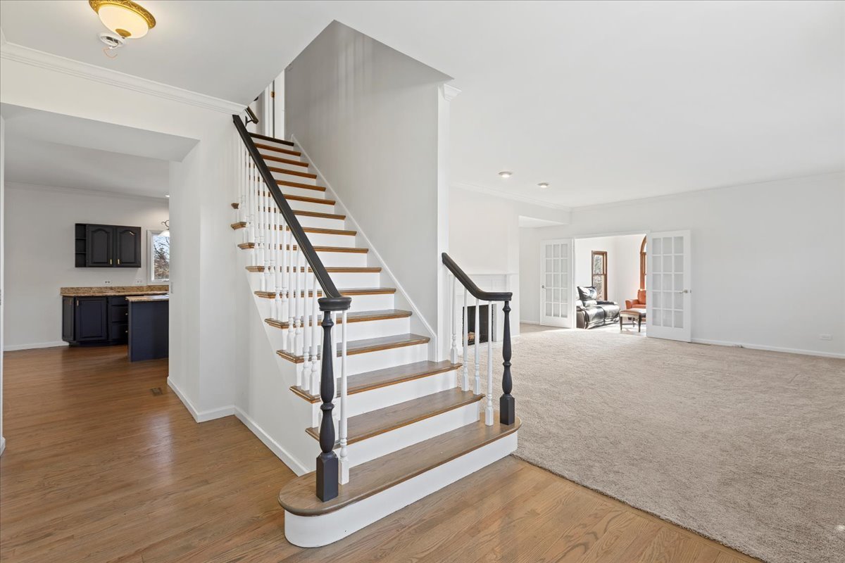 2321 Steeple Chase Circle, Libertyville, IL 60048