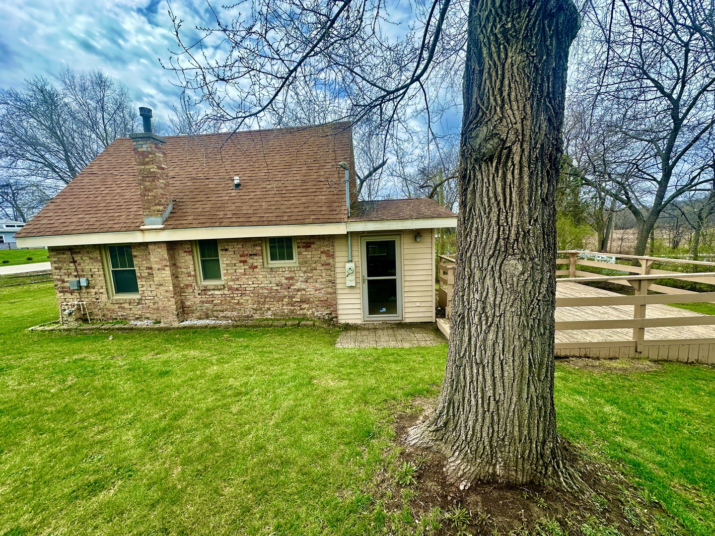 26372 W Prospect Avenue, Antioch, IL 60002