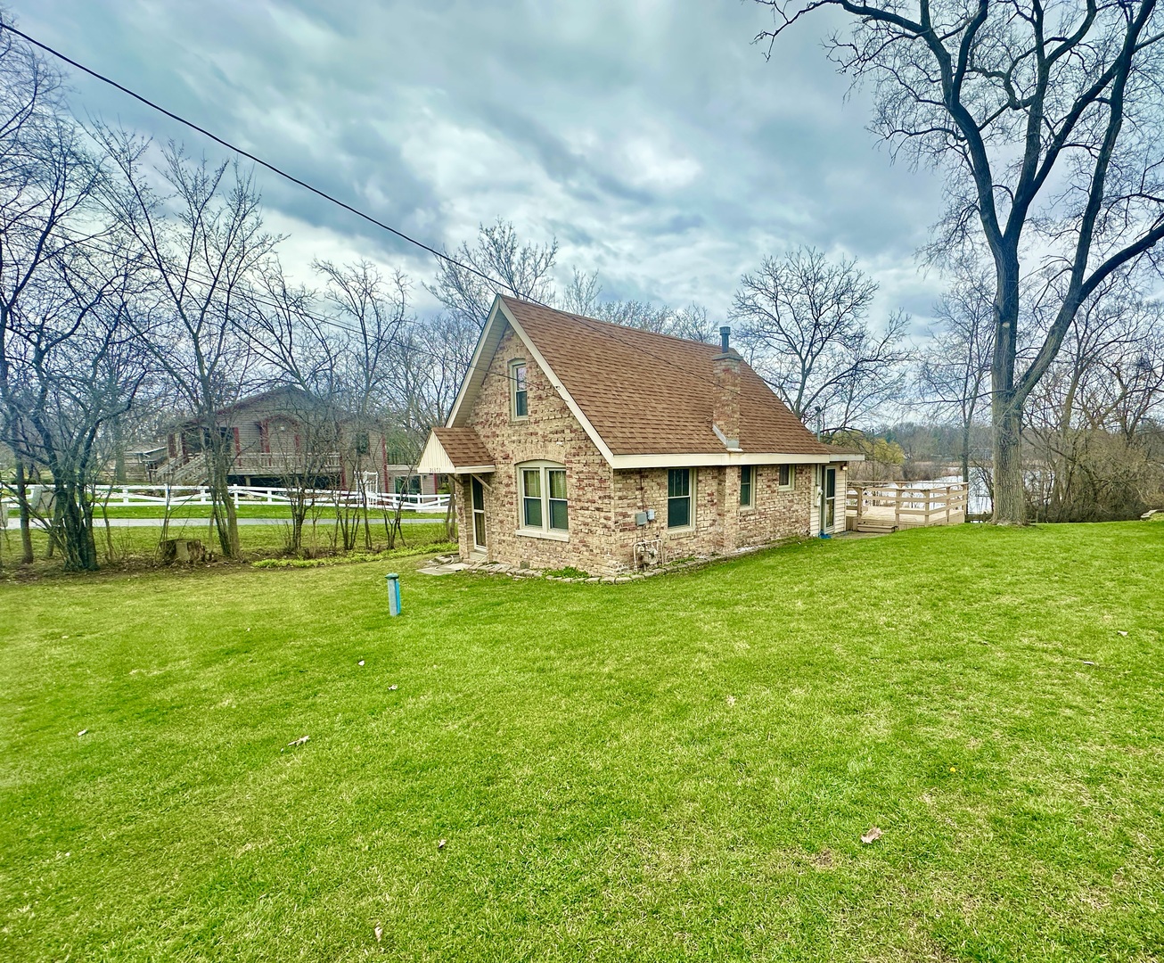 26372 W Prospect Avenue, Antioch, IL 60002