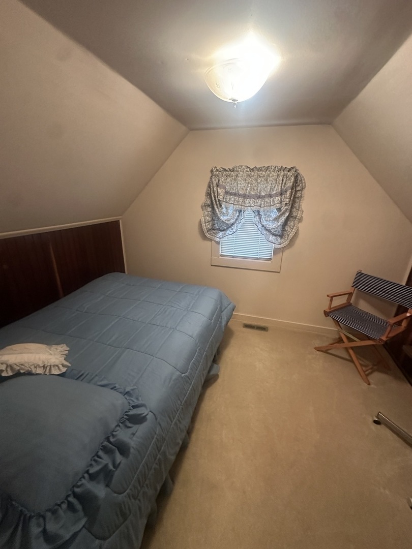 26372 W Prospect Avenue, Antioch, IL 60002