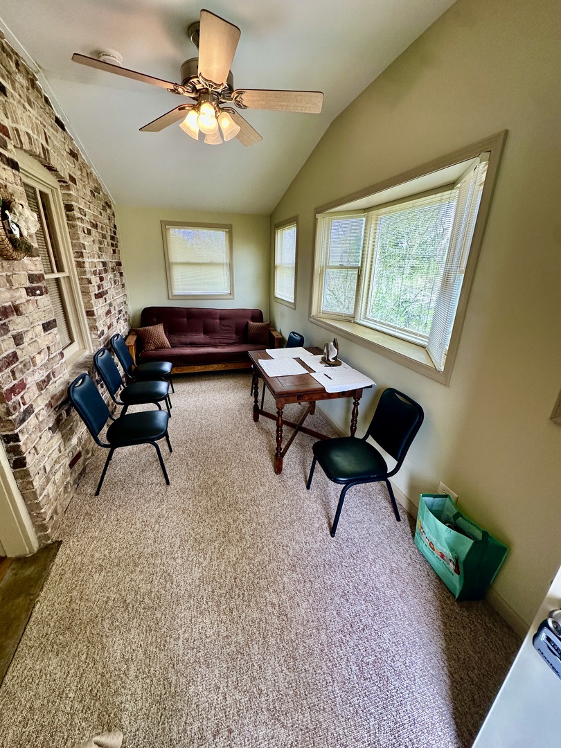 26372 W Prospect Avenue, Antioch, IL 60002