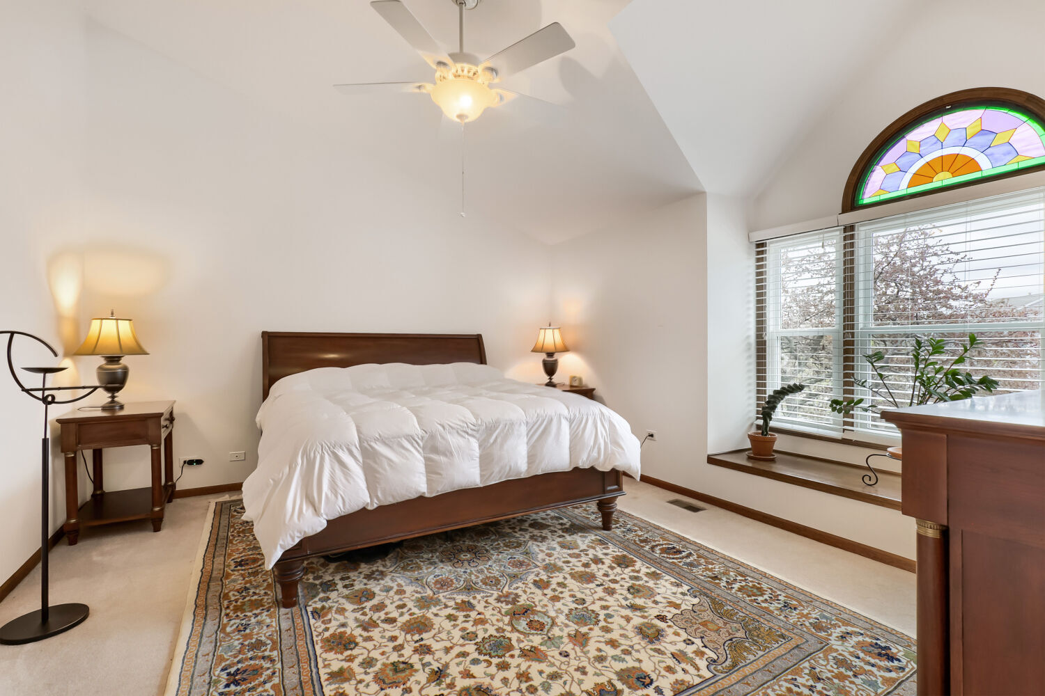 959 Heathrow Lane, Naperville, IL 60540