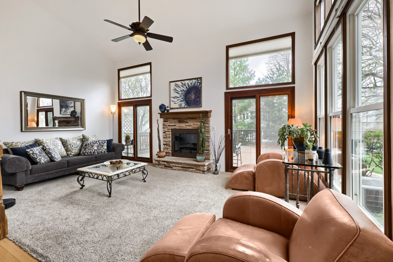 959 Heathrow Lane, Naperville, IL 60540