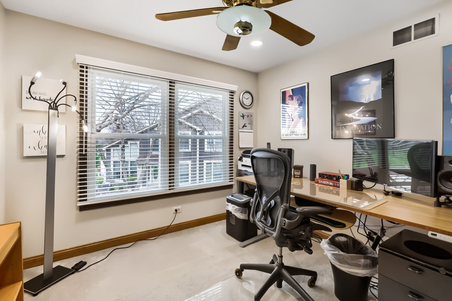 959 Heathrow Lane, Naperville, IL 60540