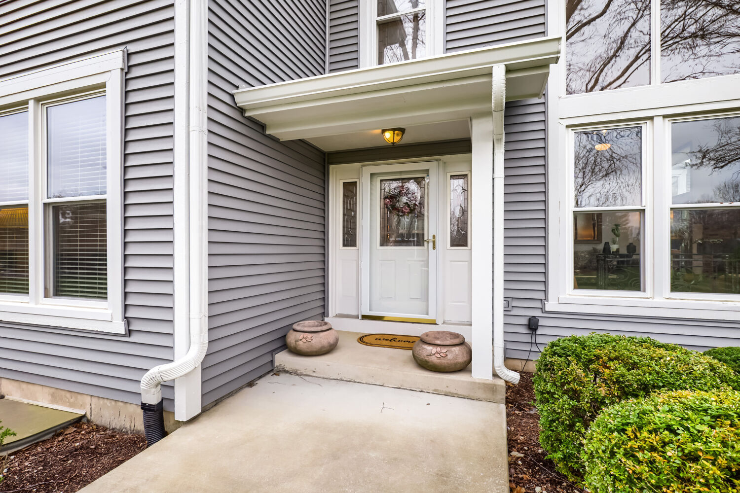 959 Heathrow Lane, Naperville, IL 60540