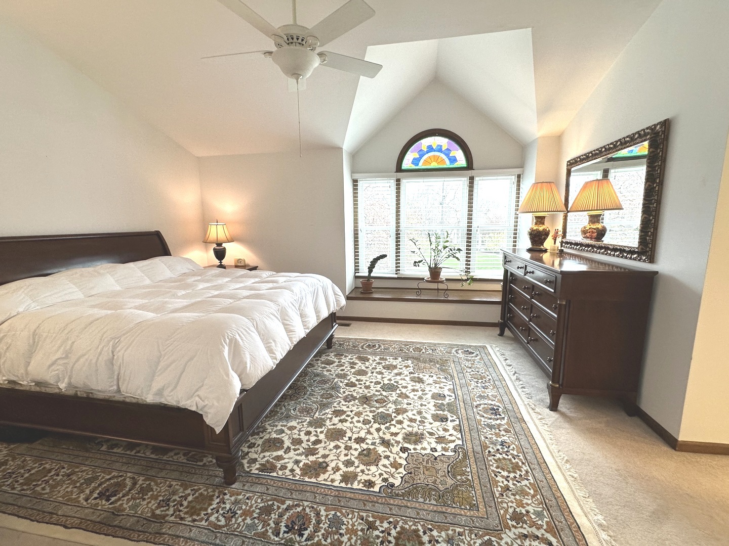 959 Heathrow Lane, Naperville, IL 60540