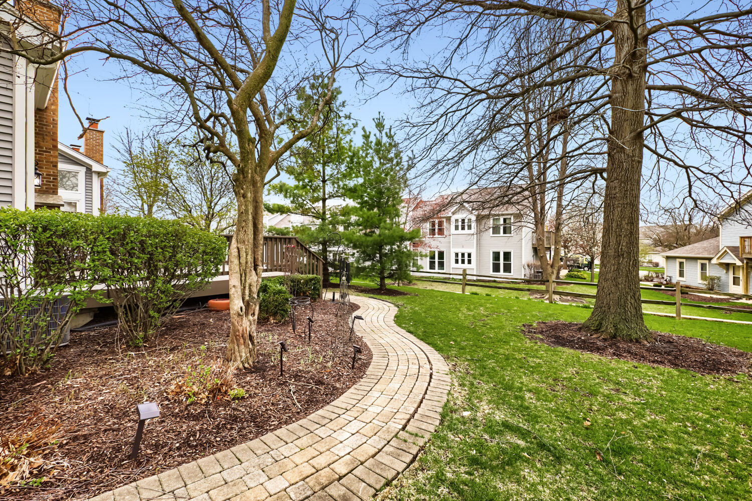 959 Heathrow Lane, Naperville, IL 60540