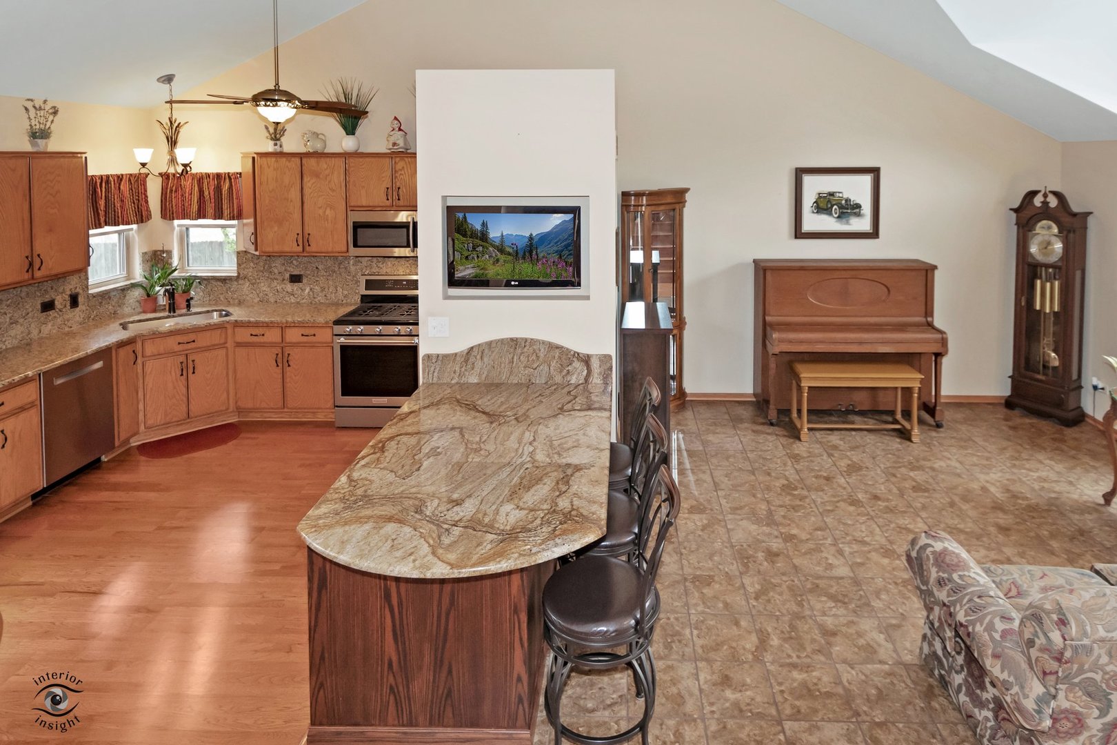 226 Hancock Drive, New Lenox, IL 60451