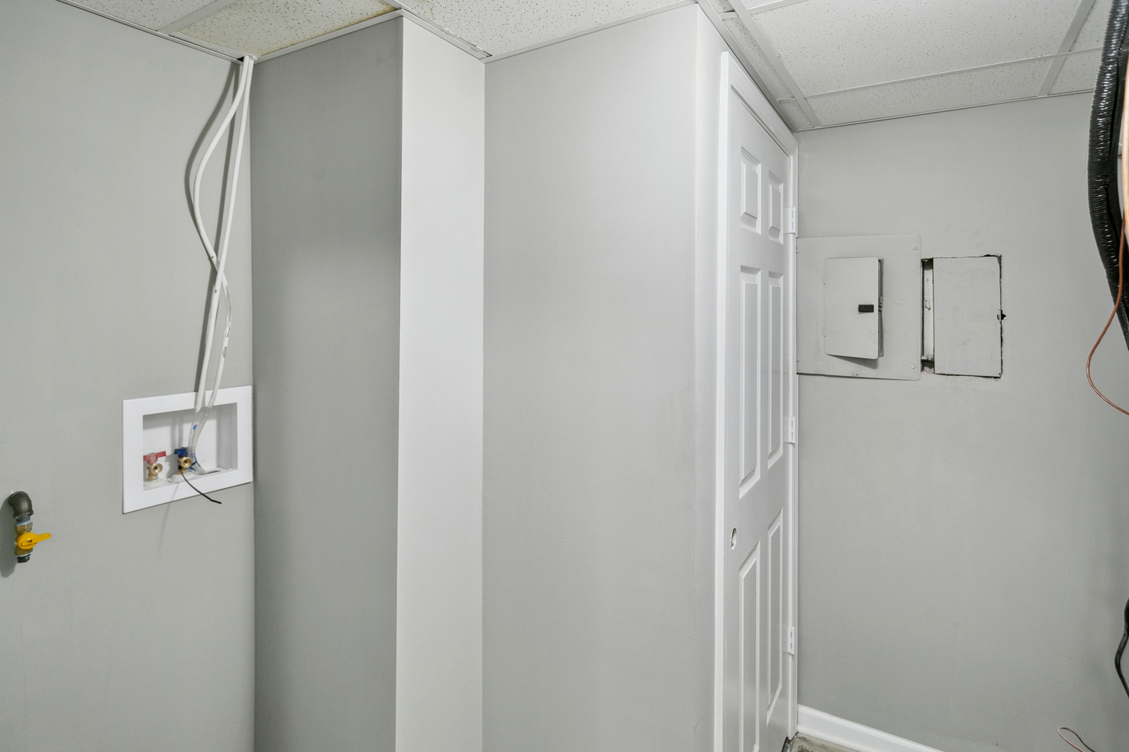 9305 S Homan Avenue #1, Evergreen Park, IL 60805