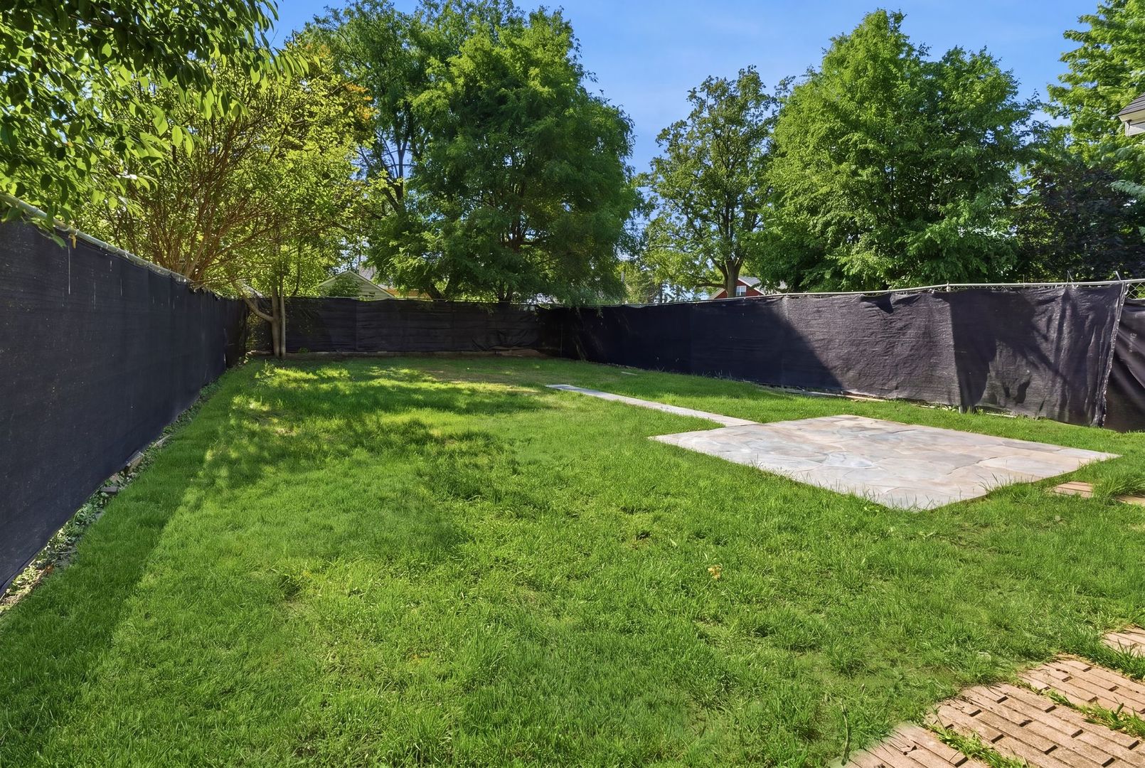 637 S SPENCER Street, Aurora, IL 60505