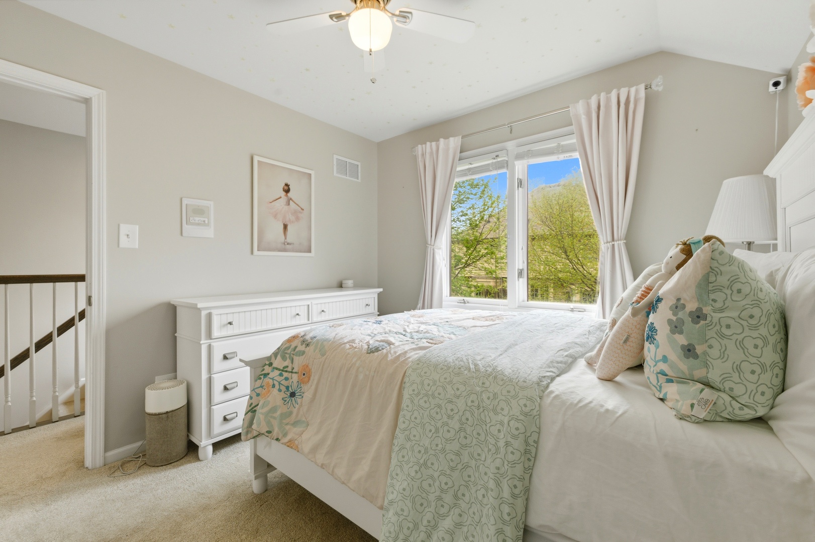 2316 Beauport Drive, Naperville, IL 60564